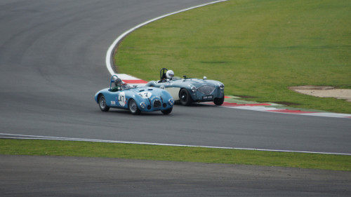 2 30fd2dcbfa56965a472add5f91a2ae105f915bcb