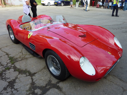 200 edde09b3452c160de0e54da063e5de3b946ccd7d