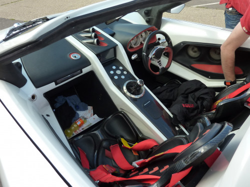 218 9295b9d165db0fd668fac51cdc3e186916bd79e3