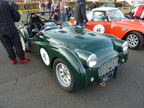 25 4c94b9fec381cd76fab0f4a4969ec49db5ddae00