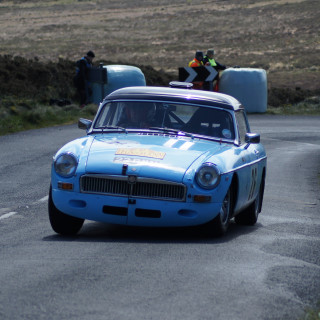 27_850c94c4e513d53d66993eb9bbdc1ab2aea8f85e