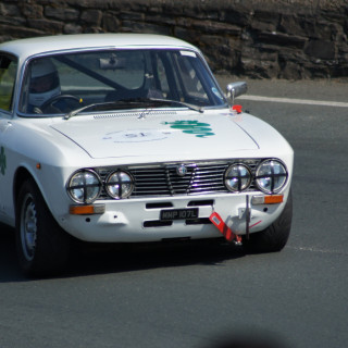 98_03d8d4b1d7bde8b3c8e286713ee0c47936e7bde9