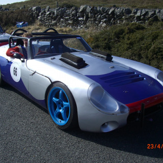 2_2b9d9e6b6db3275afcbcfb354efee3731ffbdc17