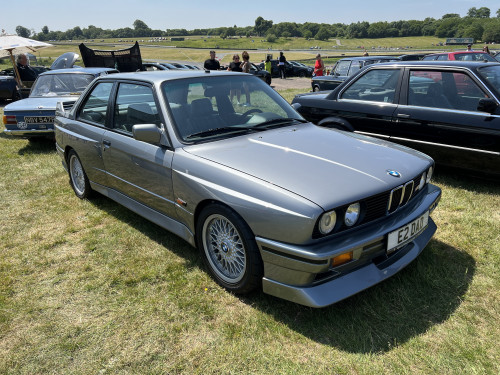 18_eea081890f22d90fccb8f6b0a45725b0b56b3f38.jpg