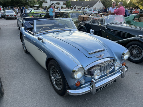 21_90e85ad95ab487eb0d5ddacd53356e5c407efa9f.jpg